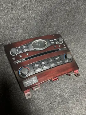 25391-1UF3A INFINITI Audio Radio Cd Climate Control