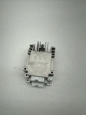 315817-001 INFINITI Mini Bose Speaker Amplifier M56