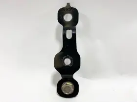 86868-CD000 INFINITI Right Rh Seat Belt Retractor Mount