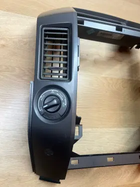 SP09608 INFINITI Center Dash Panel Radio Bezel Cover #3
