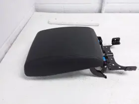 E-pace JAGUAR Console Front Floor Armrest Lid Pace #2