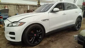 F-pace JAGUAR Pace Glove Box