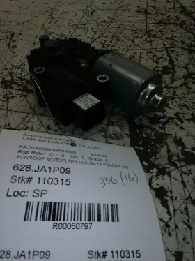 628.JA1P09 JAGUAR Sunroof Sun Roof Motor Actuator Xf #2