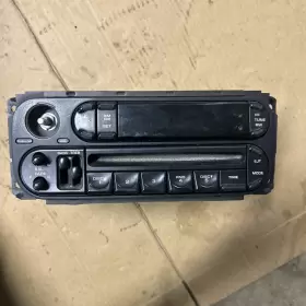05091556AH JEEP Audio Radio Am Fm Cassette Disc Cd Receiver