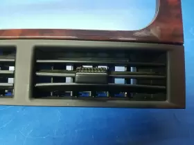 55116037 JEEP Radio Bezel Cherokee #2