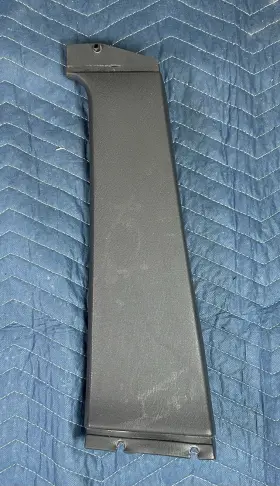 55217116 JEEP Rh Rear Door Interior Roof Pillar Xj Cherokee