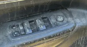 Chergrand JEEP Driver Left Front Door Switch Window Durango