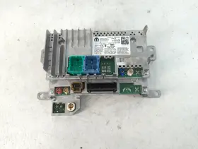 68531845AA JEEP Am Fm Cd Player Radio Receiver Lorqj Wrangler
