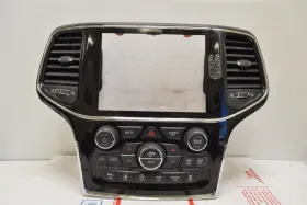 P68458016AA JEEP Radio Plate Climate Control Cherokee