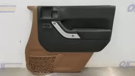 204.CH9217 JEEP/PLYMOUTH TRUCK Jk Jku Interior Door Panel