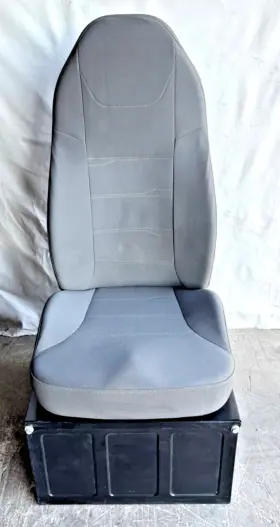 S78-1165-2210000 KENWORTH PACCAR Seat Righ Passenger