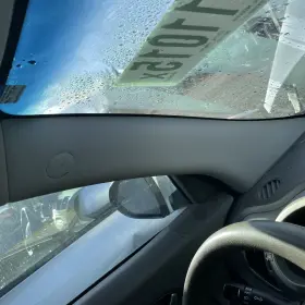 299.KI1412 KIA Windshield Interior Left Driver Sportage