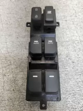935702T530 KIA Front Driver Master Window Switch Auto Up Down