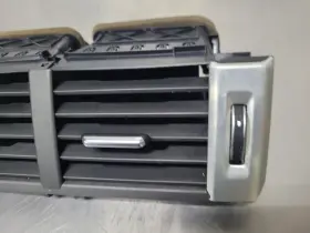 BJ32-014L21-AB LAND ROVER Evoque Dash Center Air Vent Grille #3