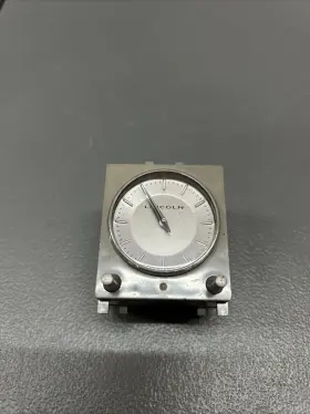 2L7F-15000-AH LINCOLN Analog Center Dash Clock Aviator