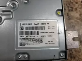 AA5T-18B849-AF LINCOLN Amplifieraudio Amplifier Amp Audio Mks #2