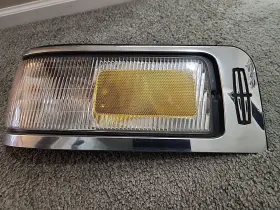 F5V8-15A428-AB LINCOLN-FORD-MERCURY Marker Light Driver Lh