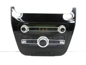 LJ7Z18842BD LINCOLN Corsair Dash Audio Radio Temperature