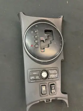 FE15669L1 MAZDA Center Console Shifter Bezel Navi