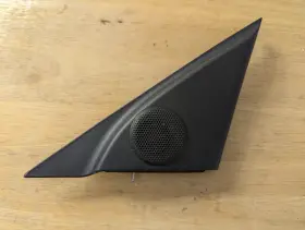 GK2A-66-960 MAZDA Right Speaker Tweeter Cover
