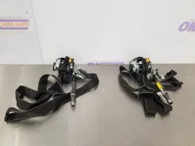 212.MB1Q17 MERCEDES Rear Seat Belt Retractor Set S63 Amg