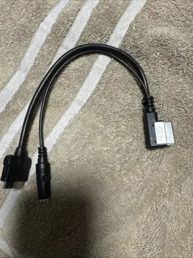 MERCEDES Ipod Connecting Adapter Cable