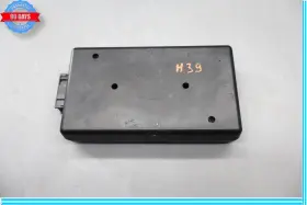 B67824232 MERCEDES Ipod Interface Control Module GL450 GL550