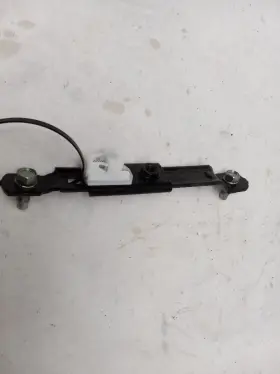210.MS1215 MITSUBISHI Front Driver Seat Belt Adjuster