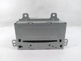 630049 MITSUBISHI Am Fm Cd Player Radio Receiver Lancer