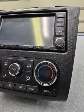 25915-ZX00A NISSAN Am Fm Gps Navigation Radio Display Screen #2