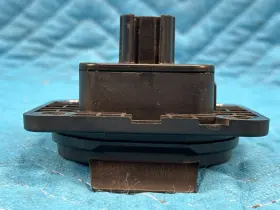 3052100097 NISSAN Xd Platinum Power Point Socket Plug Titan #2