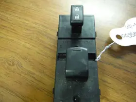 641-50552R NISSAN Right Passenger Front Door Switch Versa