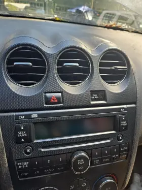 E771-4112E100 NISSAN Center Dash Heater Vent Outlets Hazard