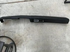 3939653 OER Reproduction Dash Pad Vent Camaro