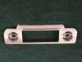 418584 OLDSMOBILE Radio Bezel #2