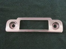 418584 OLDSMOBILE Radio Bezel