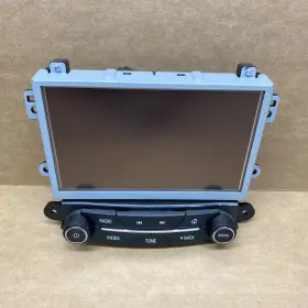 84233026 OPEL Envision Display Screen Radio Control Panel
