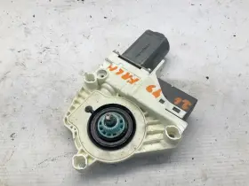 CUR000140 ROVER Land Front Left Window Motor