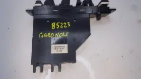 YUD000293PVA ROVER Driver Front Door Switch Master #2