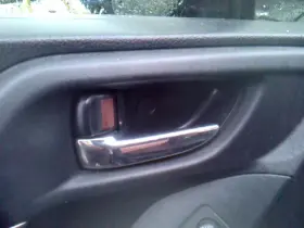 229.SU1T16 SUBARU Door Handle Interior Forester