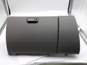 260.SU1S99 SUBARU Glove Box Forester