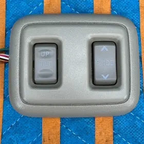 37880-65D00 SUZUKI Sunroof Moonroof Control Switch Panel XL-7