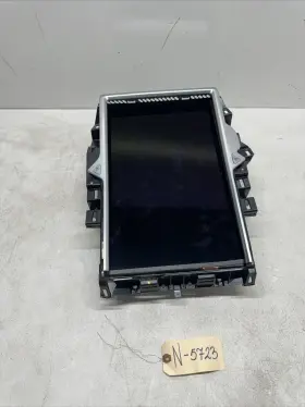 1450737 TESLA Touch Screen Navigation Media Display