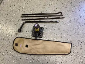 091500C020 TOYOTA Emergency Spare Wheel Jack Set Bag Tundra