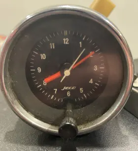 1121J TOYOTA Jeco Dash Clock Datsun #2