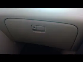 260.TO1F06 TOYOTA Glove Box
