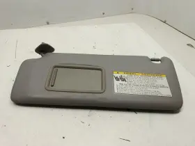 268-11117L TOYOTA Driver Left Sun Visor Illumination