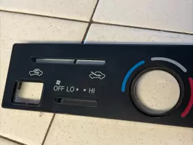 355944-5220 TOYOTA Heater Climate Control Ac Plate Tacoma #2