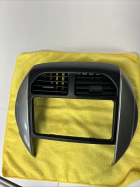 455743 TOYOTA Rav Center Dash Climate Radio Bezel Vents RAV4