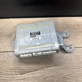 476811-10010 TOYOTA Metaltop Roof Control Module SC430 Lexus